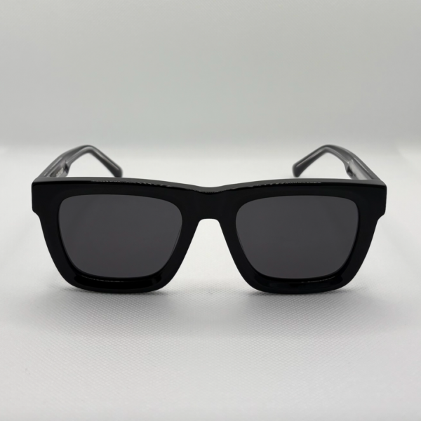 Cannes - Black